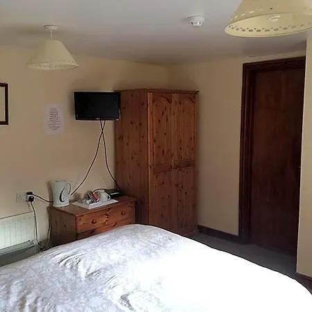 Hotel Fox & Hounds